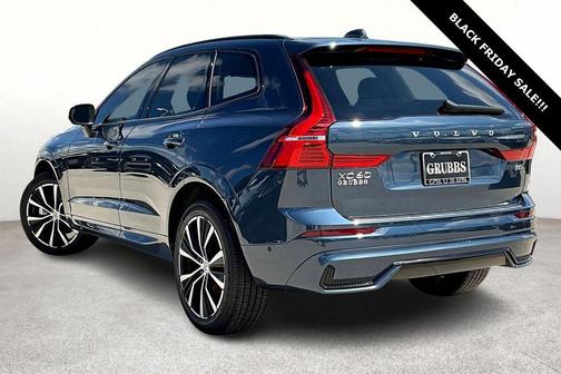 2025 Volvo XC60 B5 Plus