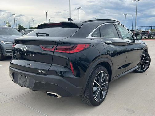 2024 INFINITI QX55 LUXE