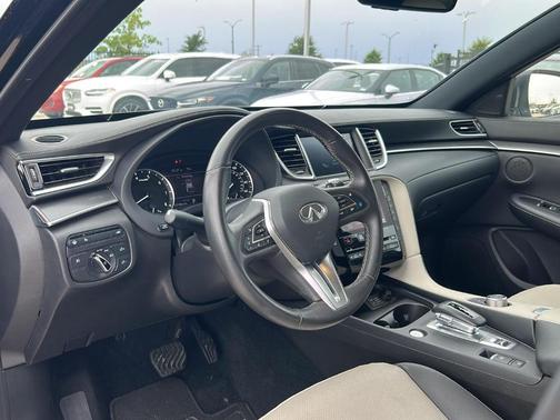 2024 INFINITI QX55 LUXE