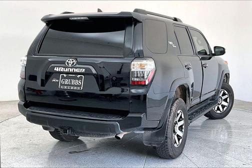 2022 Toyota 4Runner TRD Off Road