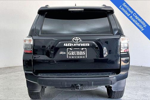 2022 Toyota 4Runner TRD Off Road