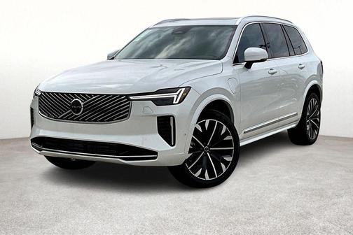 2025 Volvo XC90 Plug-In Hybrid T8 Plus 7-Seater