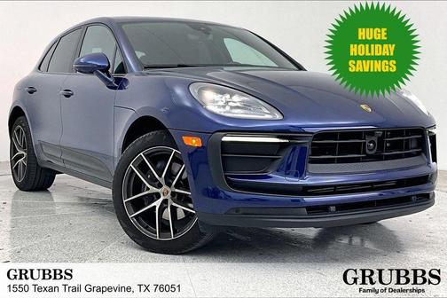 2023 Porsche Macan Base