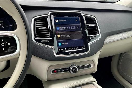 2024 Volvo XC90 Recharge Plug-In Hybrid T8 Plus Bright Theme 7-Seater