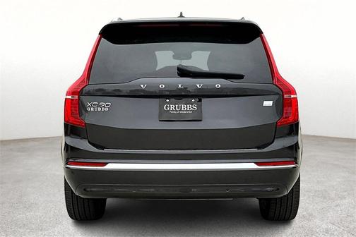2024 Volvo XC90 Recharge Plug-In Hybrid T8 Plus Bright Theme 7 Passenger