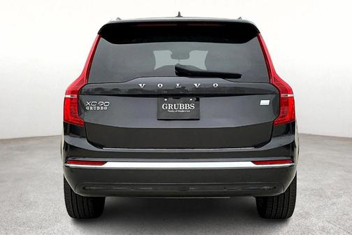 2024 Volvo XC90 Recharge Plug-In Hybrid T8 Plus Bright Theme 7-Seater