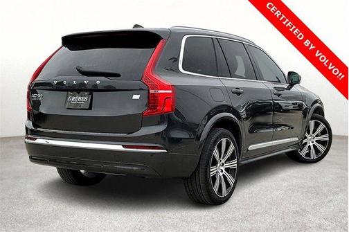 2024 Volvo XC90 Recharge Plug-In Hybrid T8 Plus Bright Theme 7 Passenger
