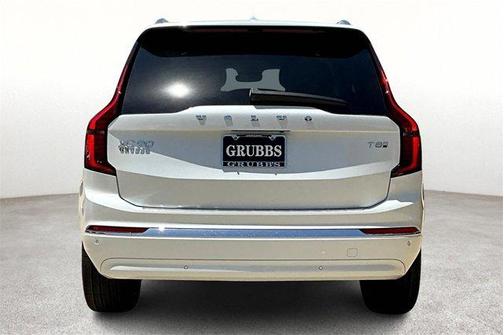 2025 Volvo XC90 Plug-In Hybrid T8 Ultra 7-Seater