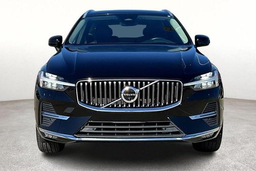 2022 Volvo XC60 B6 Inscription