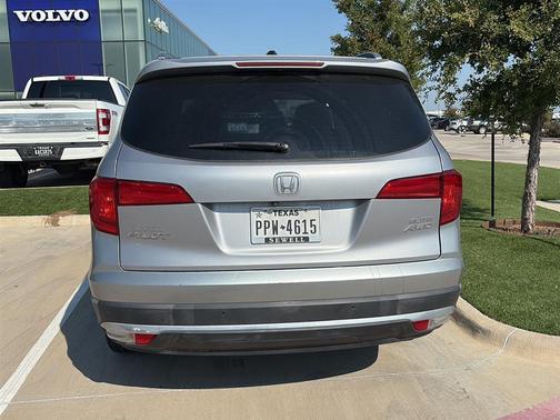 2018 Honda Pilot Elite