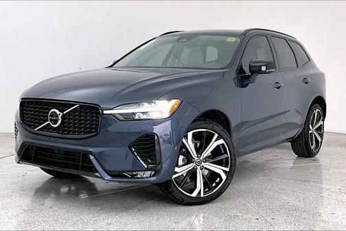2025 Volvo XC60 B5 Ultra