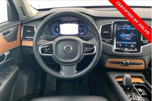 2023 Volvo XC90 B6 Plus 7-Seater