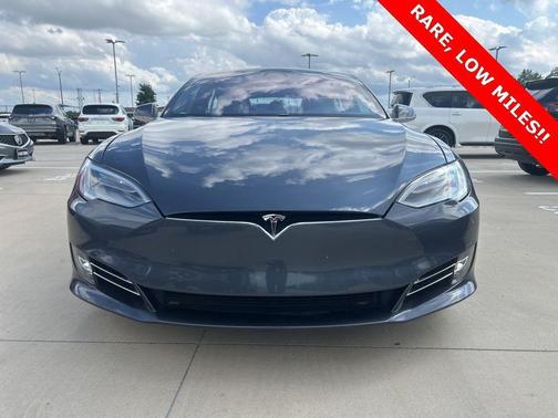 2020 Tesla Model S Performance