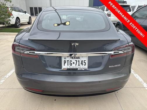 2020 Tesla Model S Performance