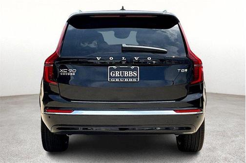 2025 Volvo XC90 Plug-In Hybrid T8 Ultra 7-Seater