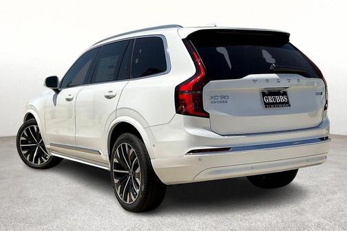 2026 Volvo XC90 B5 Ultra 6-Seater