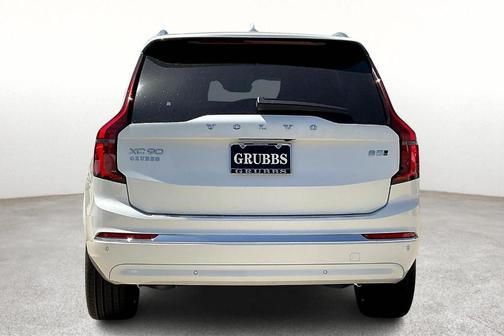 2026 Volvo XC90 B5 Ultra 6-Seater