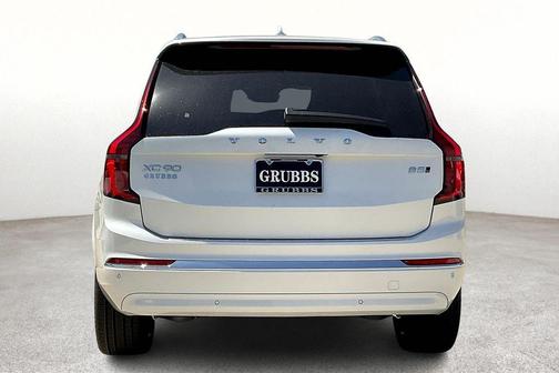 2026 Volvo XC90 B5 Ultra 6-Seater