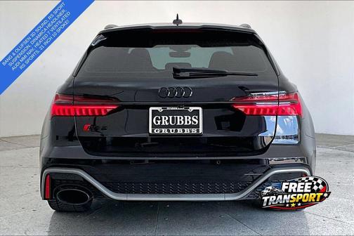 Sebring Black Crystal Effect 2024 Audi RS 6 Avant 4.0T