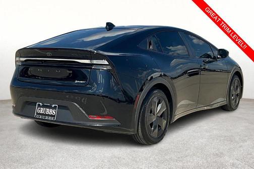2025 Toyota Prius Plug-In Hybrid SE