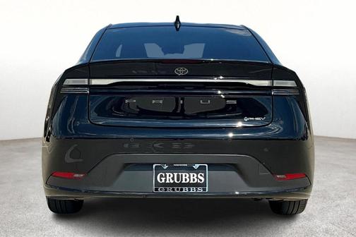 2025 Toyota Prius Plug-In Hybrid SE