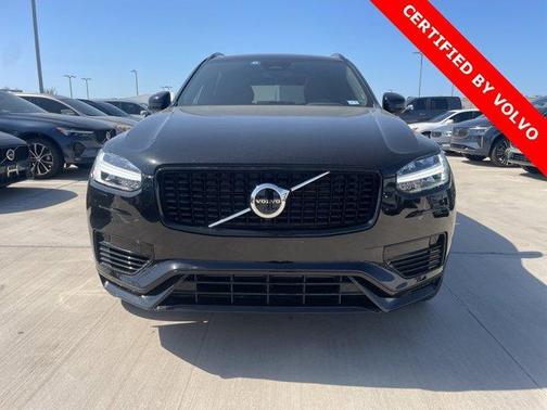 2023 Volvo XC90 Recharge Plug-In Hybrid T8 Plus Dark Theme 7 Passenger