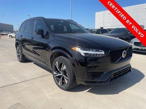 2023 Volvo XC90 Recharge Plug-In Hybrid T8 Plus Dark Theme 7 Passenger