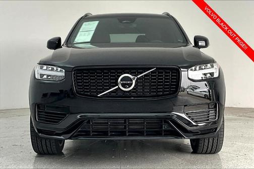 2023 Volvo XC90 Recharge Plug-In Hybrid T8 Plus Dark Theme 7-Seater