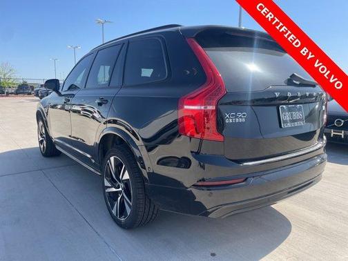2023 Volvo XC90 Recharge Plug-In Hybrid T8 Plus Dark Theme 7 Passenger
