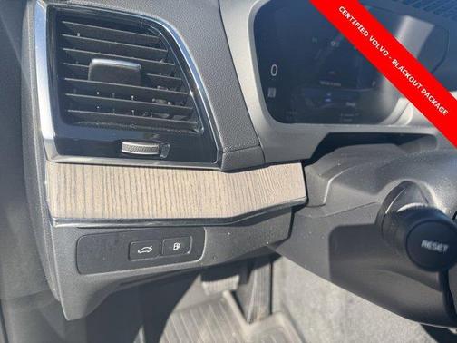 2024 Volvo XC90 Recharge Plug-In Hybrid T8 Ultimate 6-Seater