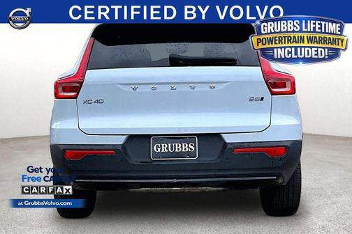 Blue 2025 Volvo XC40 B5 Plus Dark Theme
