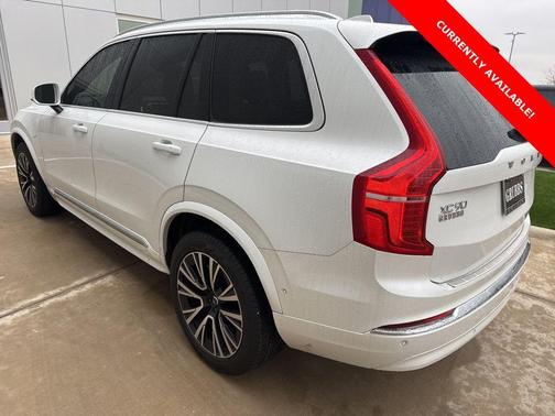 2025 Volvo XC90 Plug-In Hybrid T8 Plus 7-Seater