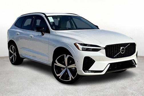 2025 Volvo XC60 B5 Ultra