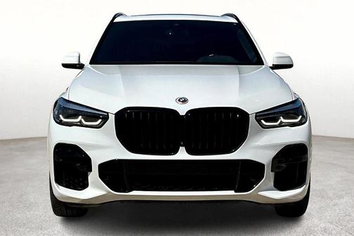 2023 BMW X5 M50i