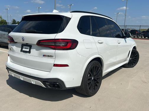 2023 BMW X5 M50i