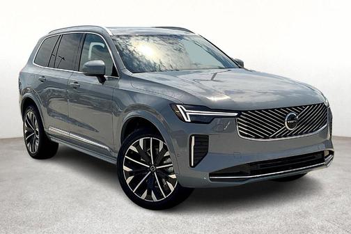 2026 Volvo XC90 B6 Plus 7-Seater