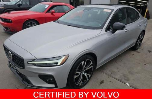 2025 Volvo S60 B5 Core
