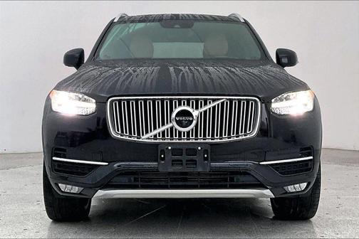 2017 Volvo XC90 T6 Inscription