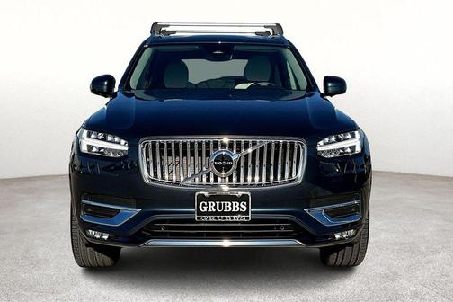 2024 Volvo XC90 B6 Plus Bright Theme 7-Seater