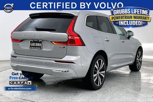 Silver 2023 Volvo XC60 B5 Ultimate Bright Theme