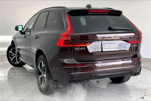 2026 Volvo XC60 B5 Core