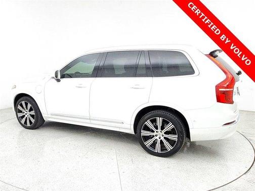 2024 Volvo XC90 Recharge Plug-In Hybrid T8 Plus Bright Theme 7 Passenger
