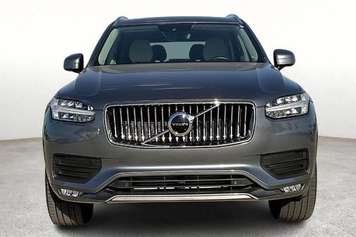 2020 Volvo XC90 T5 Momentum 7 Passenger