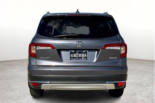 2022 Honda Pilot Touring 7-Passenger