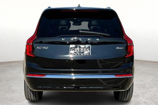 2025 Volvo XC90 B6 Plus 7-Seater