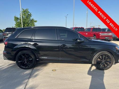 2023 Audi SQ7 4.0T Premium Plus