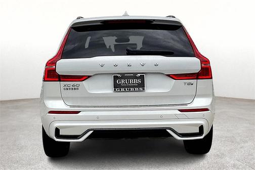 2025 Volvo XC60 Plug-In Hybrid T8 Plus