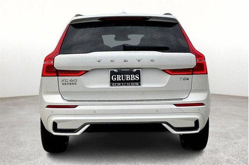 2025 Volvo XC60 Plug-In Hybrid T8 Ultra