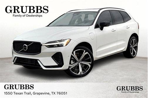 2025 Volvo XC60 Plug-In Hybrid T8 Ultra