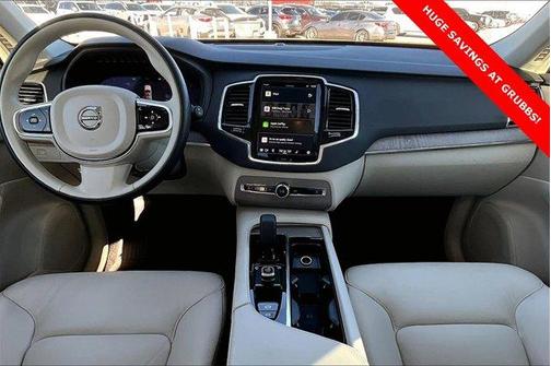 2025 Volvo XC90 B6 Plus 7-Seater